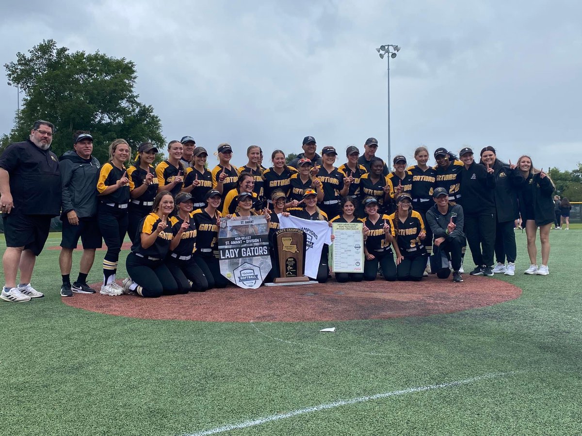 Congrats to our coaches from St Amant (Darrell Landry and George Beene) and players, Makinzey Elisar <a href="/MakElisar2024/">Makinzey Elisar</a>, Samantha Landaiche, and Aralee Beene on back to back championships for the State of Louisiana! #maruccipatriots