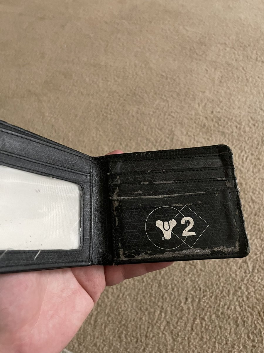 LUCKYY10P tweet media