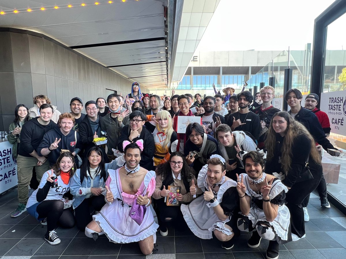 Trash Taste tweet media