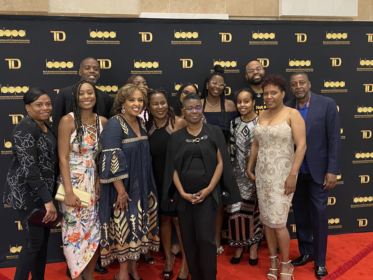 tdsb_cebsa's tweet photo. We are at the 41st Harry Jerome Awards! 

Such an amazing experience to be able to celebrate with our students, staff and all the talented award winners.

@TheBBPA 
#tdsbcebsa #tdsb https://t.co/mm9rKbyvDz