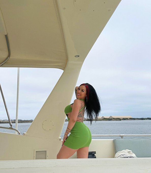 Currently&hellip;💚🚢 https://t.co/u0mqtfl8gx