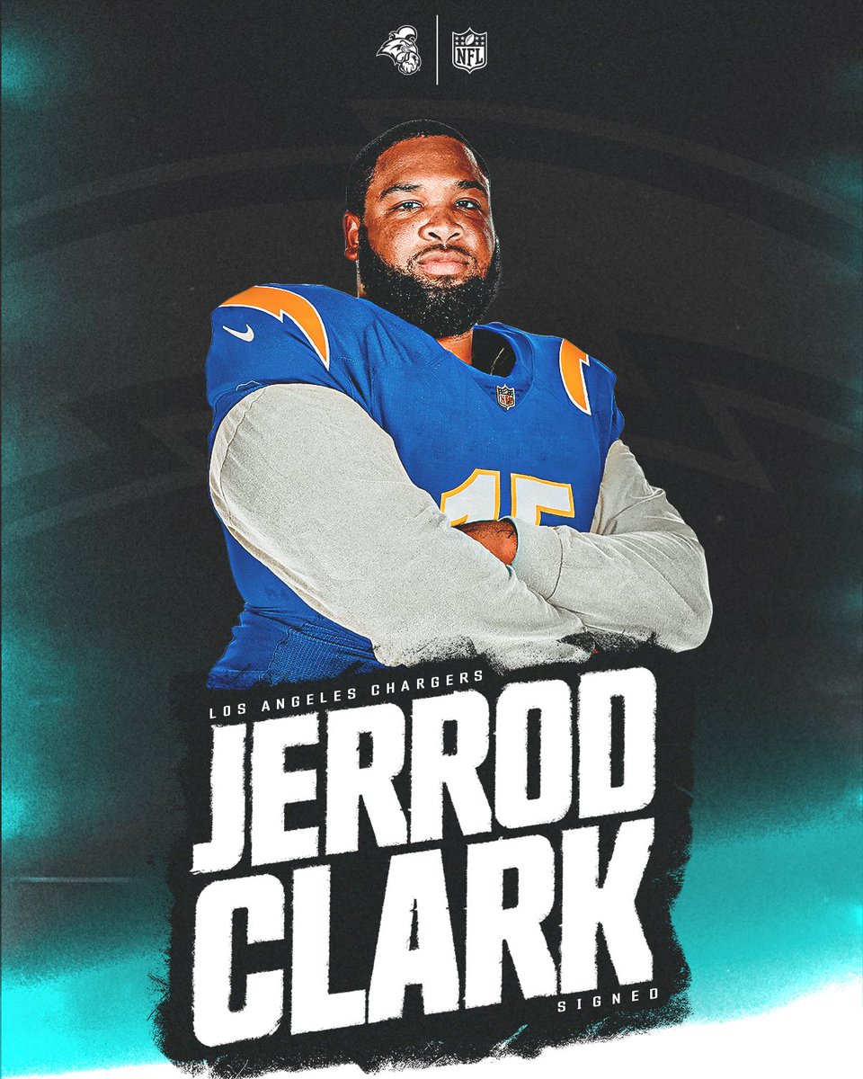 CoastalFootball's tweet photo. From the 🏝️ to Hollywood  @BigGriizzly15 ✍🏽 @chargers ⚡️

Congratulations, Jerrod ‼️

#TEALNATION | #BALLATTHEBEACH https://t.co/cnGDjKsbQv