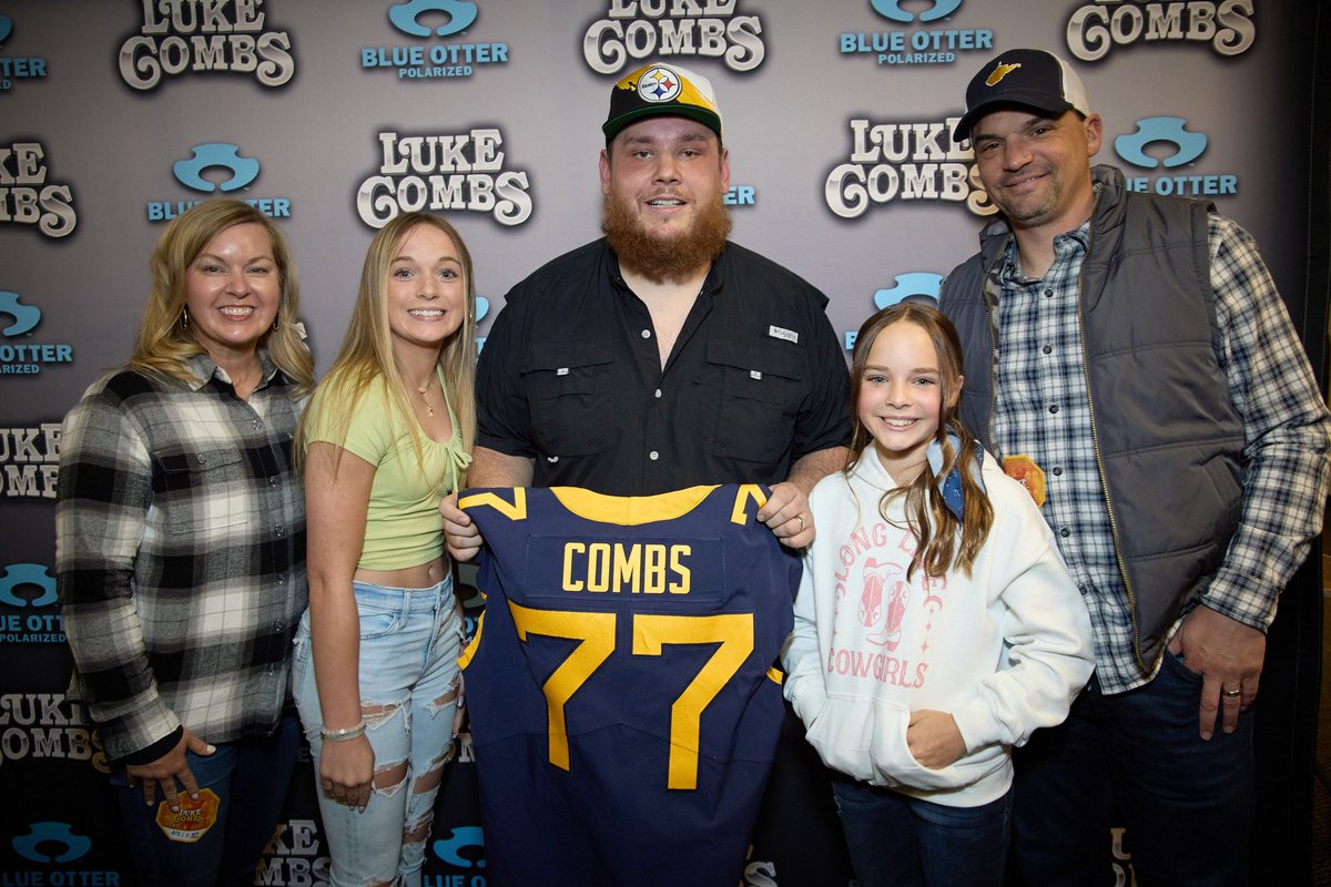 Go Mountaineers! Right, <a href="/lukecombs/">Luke Combs 🎤</a>?