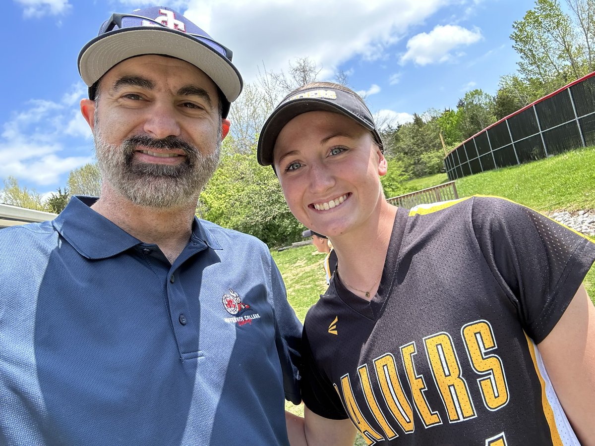 A great day had by all!!!
Covered a 🥎 Doubleheader between Three Rivers &amp; Jeffco and had a little reunion with former JCAA softball standouts: <a href="/AgersAllyse/">Allyse Agers</a> <a href="/NataleeMoore3/">Natalee Moore</a> <a href="/cierra_parker24/">cierra parker</a> <a href="/EckrichElly/">Elly Eckrich</a> <a href="/tgrobe_2022/">Trista Grobe</a>