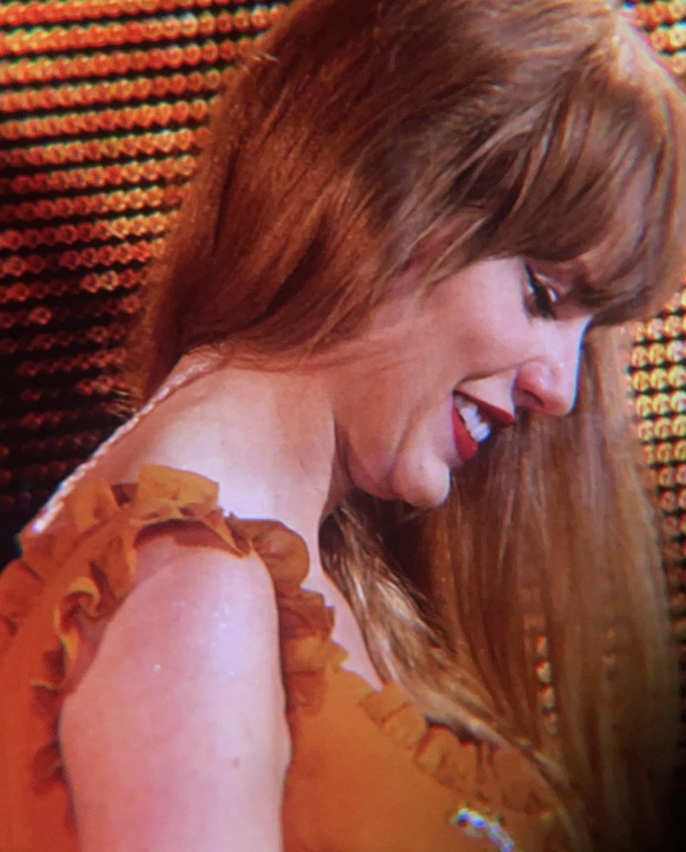 TS13ontour's tweet photo. “You saved me, honestly.” #TSTheErasTour https://t.co/946opflKQh