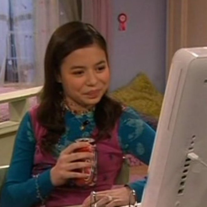 Cara eu AMO todos os artistas e as músicas que estão tocando no altas horas #AltasHoras