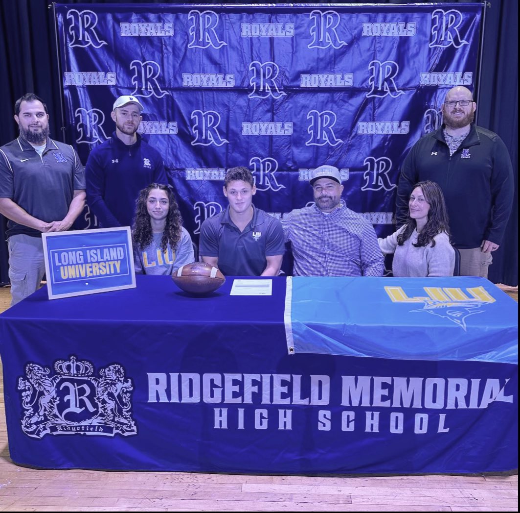 @maximus_ycaza and his family committing to @LIUSharksFB proud of you my guy!