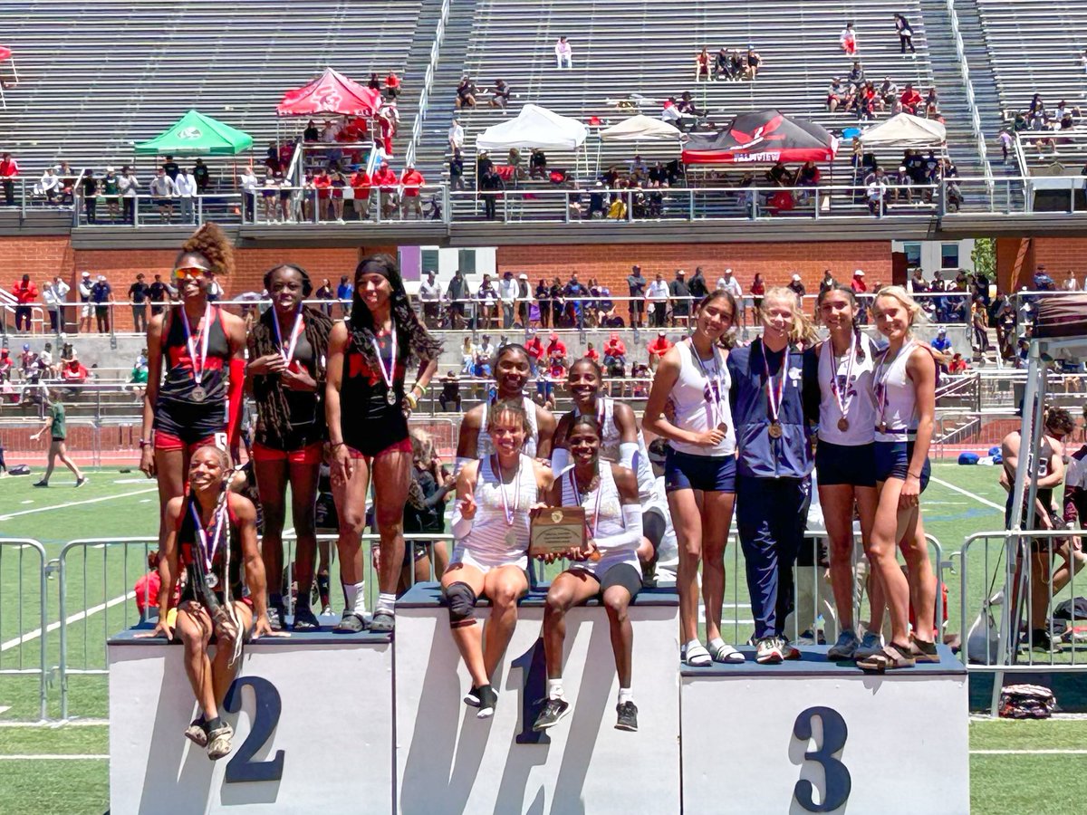 Seguin_Track's tweet photo. 🚨STATE BOUND🚨
4x1 Regional Champions Seguin Girls, Leah Brown, Ari Shular, Kyra Nunez, &amp; Daisha Shular are STATE BOUND with a 47.46 taking the GOLD MEDAL 🥇 #oneheartoneseguin #familyofchampions @SeguinISD @SeguinHSTx @SeguinSportsBC  @kwed @seguingazette @SeguinAthletics https://t.co/1fF7fOHsD4