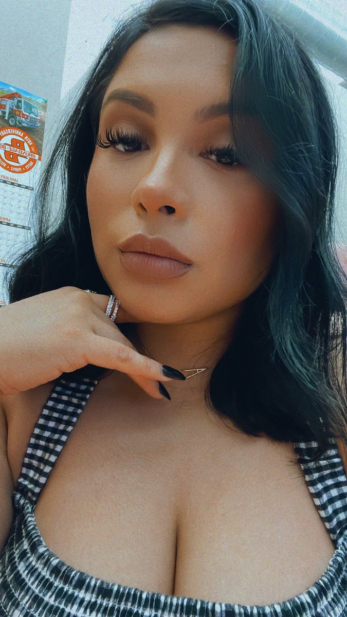 AliiJCM's tweet photo. Did y’all miss me? ♥️ https://t.co/6Fai2wYla0