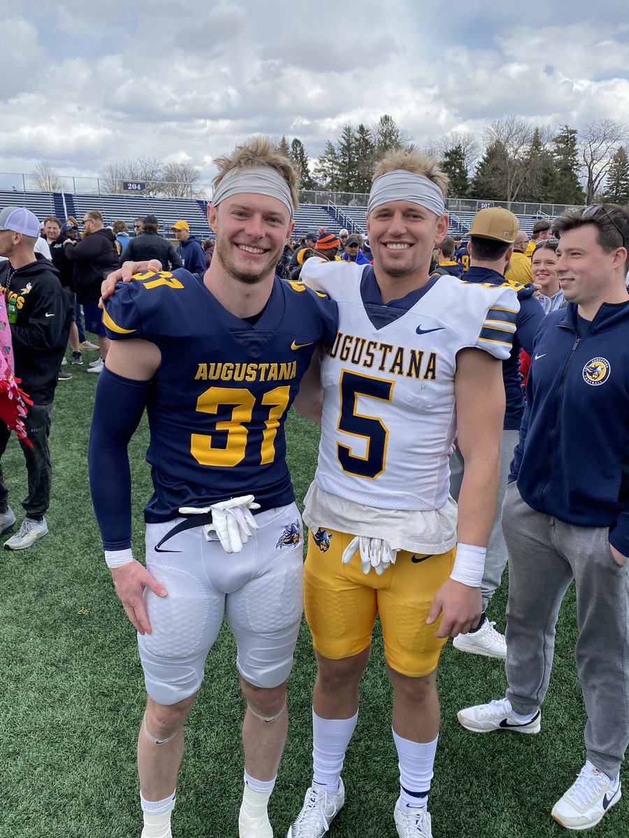 Nilpezm's tweet photo. Last  Augustana Spring Game for Jake https://t.co/kAR8zHboUo