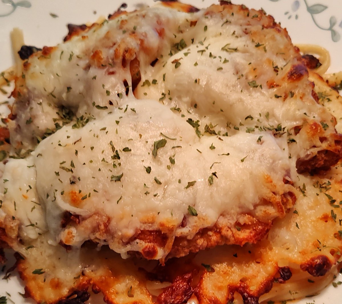 cowboytroy's tweet photo. Had a request for chicken parmesan but the closest #Italian restaurant is more than 20 miles away. Made it at #home. #CowboyTroyCooks #HickHopKitchen https://t.co/CKAUw6yoja