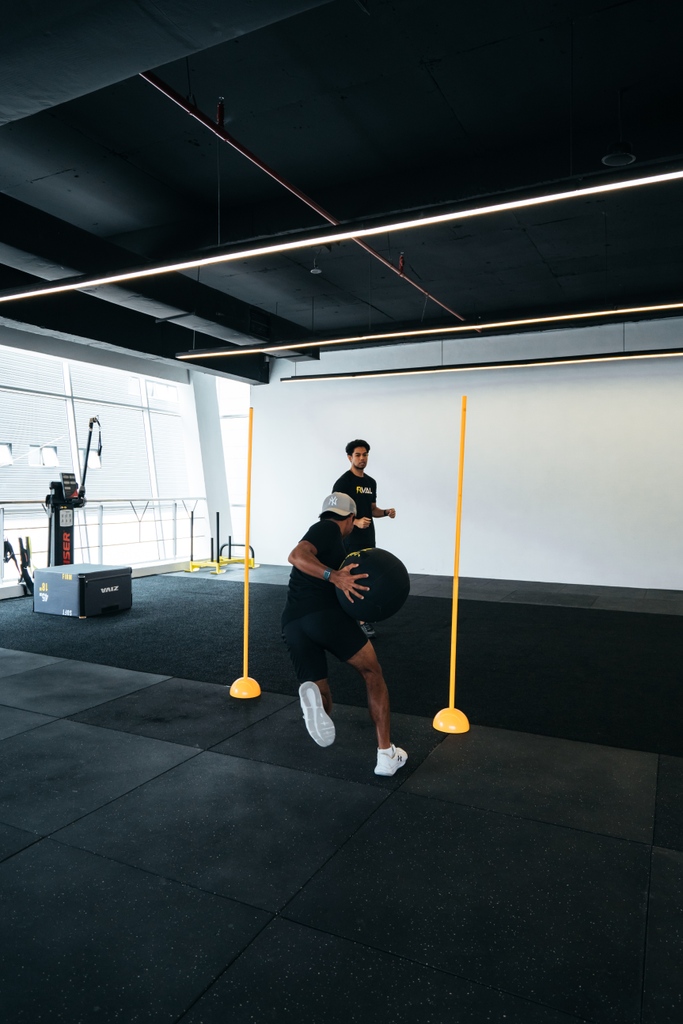 TeamRival_KL's tweet photo. Meet Danial Jazmi, a golfer who is constantly striving to be the best in the field. With his focus, dedication, and passion for the game, Danial is a true inspiration to any golfer looking to improve their skills.

#FitnessInspiration #RivalAthlete #TeamRival #BeTheBestOfYourself https://t.co/uHQGrVQV6Y