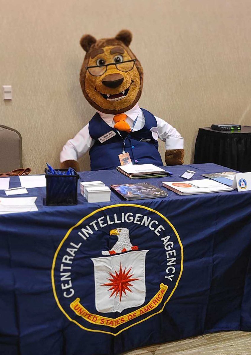 Hanging out at the #NCCDC evening reception with some interesting new friends (hidden somewhere nearby 🤔)... remember, everyone is responsible for #cybersecurity!