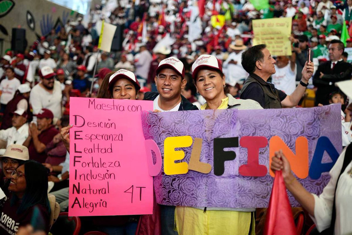 delfinagomeza's tweet photo. En #Metepec concluimos este día con todo el apoyo del Pueblo que ya quiere un cambio en el #Edomex. ¡Juntos terminaremos con casi 100 años de abandono!

#DelfinaGobernadora #VotaPorElCambio https://t.co/Im6NNSCS1C