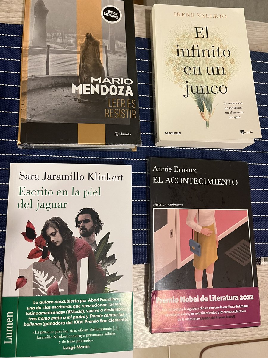 AdrimorenoR_'s tweet image. Ir a @FILBogota y verla tan concurrida a mi es que me da mucha esperanza y felicidad ☕️📚🤍

#postalesdelaferia
#losnuevosbebes
#librosparatodos
#FeriadelLibro2023