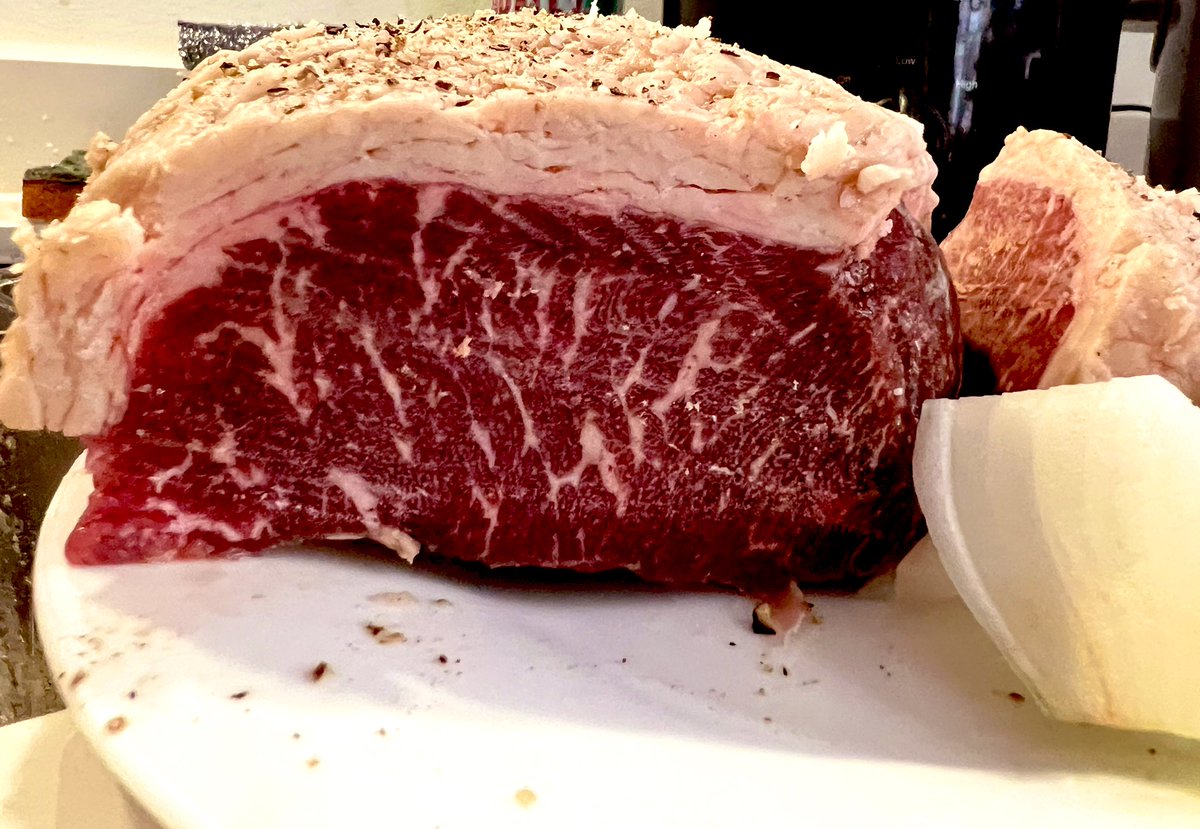 JuanMaPeV's tweet photo. La ya Famosa Barbacoa de Picaña! 🔥🥩👋🏻🤩 Ahí Humildemente #Barbacoa #Picaña #USDAChoice https://t.co/yAec0HLHS8
