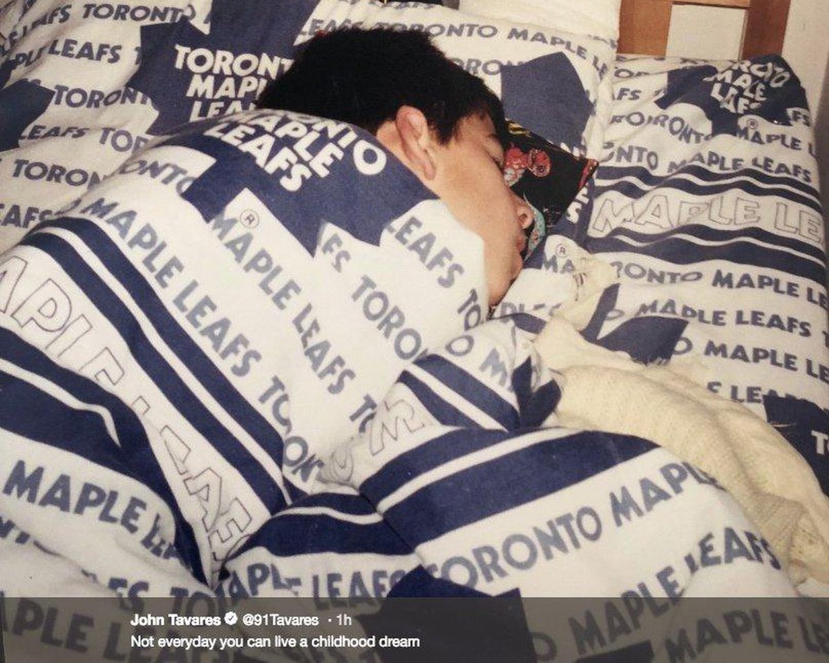 AlexSeixeiro's tweet image. Had to be him to break the first-round curse.