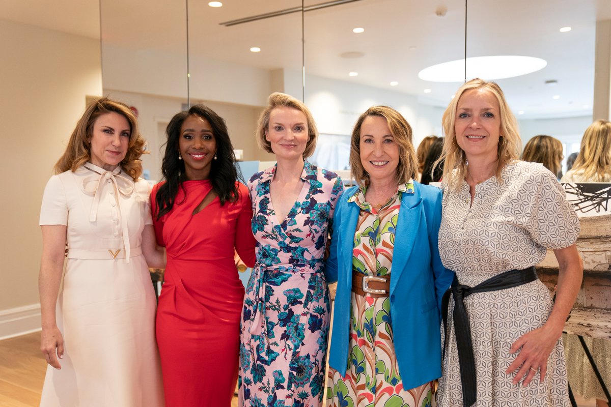 VitalVoices's tweet photo. On the evening of the White House Correspondents' Dinner, @VitalVoices and our partners at the @IWMF honor the work of #womenjournalists reporting on the issues that impact society. Many thanks to @abbydphillip for cohosting our #truthinstorytelling reception ahead of the #WHCD https://t.co/lkjElPX3hP