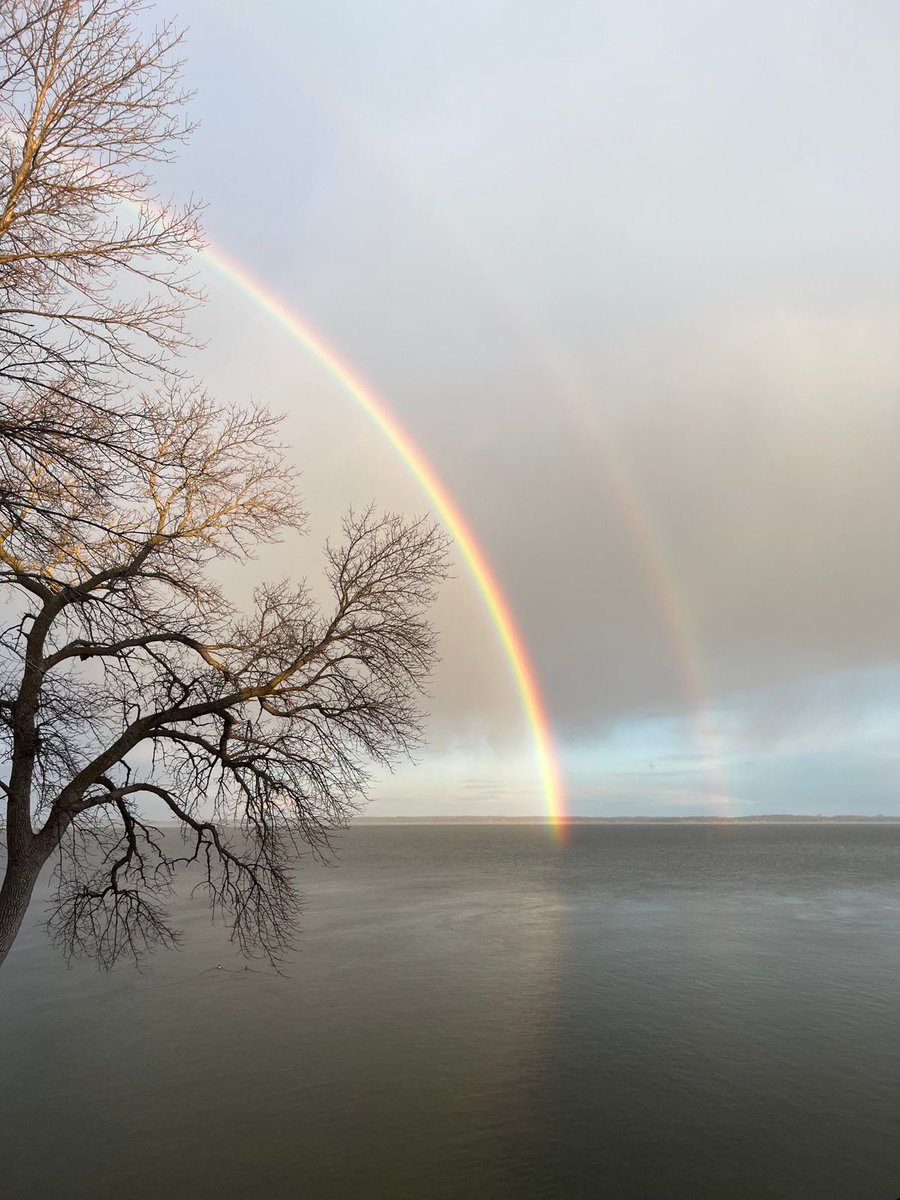 After a day of scattered showers, Rachele Behrendt captured this shot of a double rainbow over Green Lake in Spicer. 

More rain and even snow is expected Sunday in some places. Read more: https://t.co/LCIevTg7Lj https://t.co/Q8xuUR6VEq