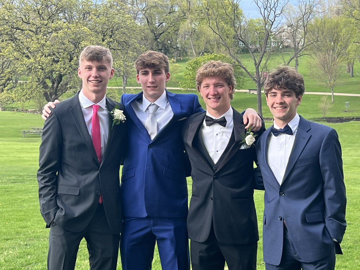 bwaterman42's tweet photo. From El Sierra Elem to @DownersSouth Prom 2023!

@WatermanJustin1 https://t.co/XqK0qsBDC0