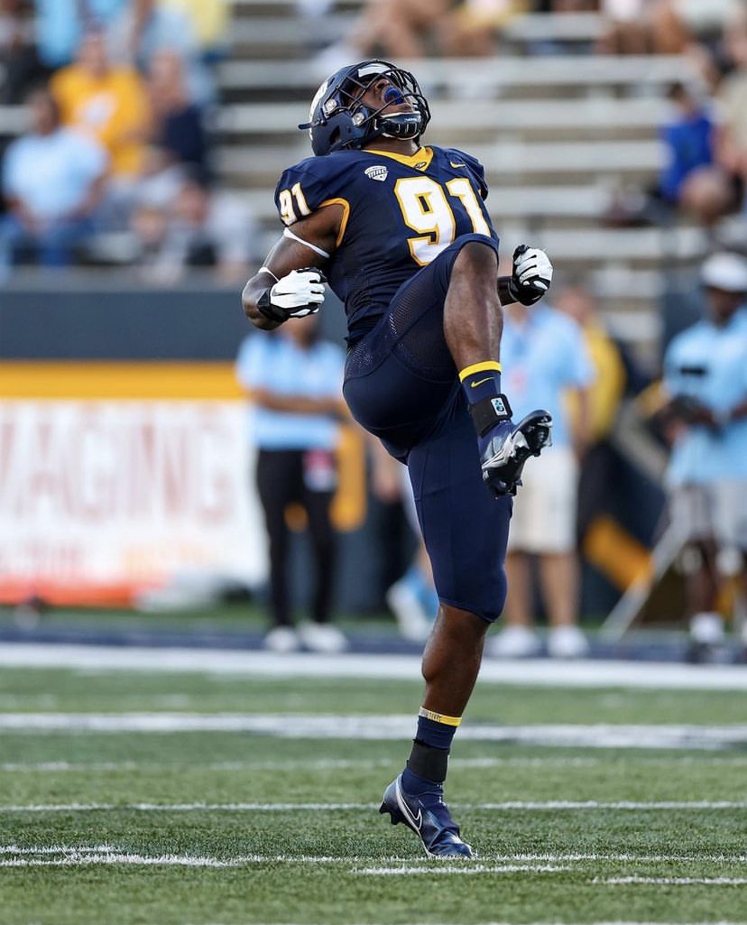 RocketNationUT's tweet photo. TOLEDO → NFL

Congrats to @jamal_hines on earning a Rookie Mini Camp invite with the @Chiefs! 

#RocketsInTheNFL 🚀 https://t.co/xu9k7741Gk