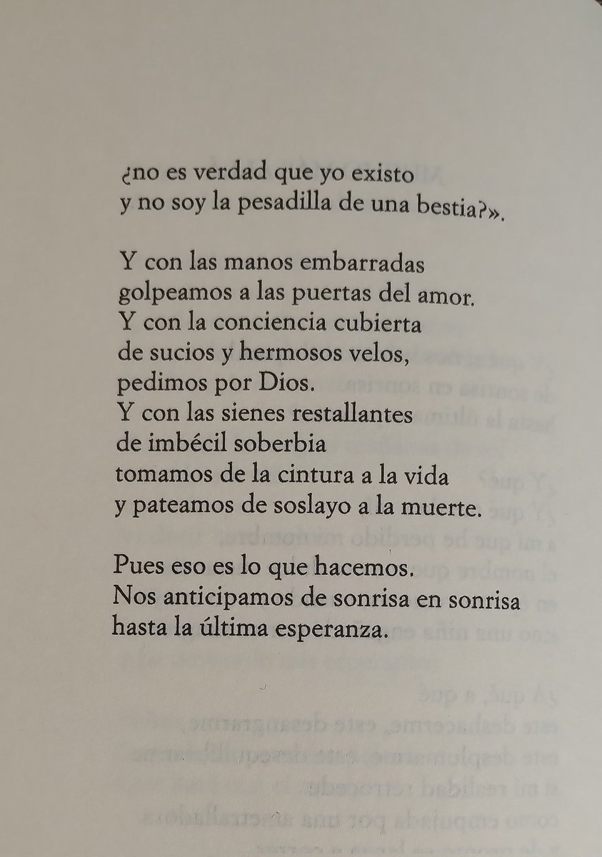 AlexOrfeo's tweet photo. El 29 de abril de 1936 nacía ella, Alejandra Pizarnik. En la calma de la noche dejo que su soledad acompañe a la mía.

Alejandra Pizarnik
Textos tomados del libro “Poesía completa”.

@pizarnik_bot 
@Pizarnikdice 
@pizarnikvive 

#AlejandraPizarnik 
#Poesia 
#Poetry 
#Pizarnik https://t.co/Stsa7nHbWH