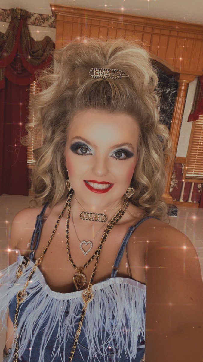 CACH’E💋 tweet media