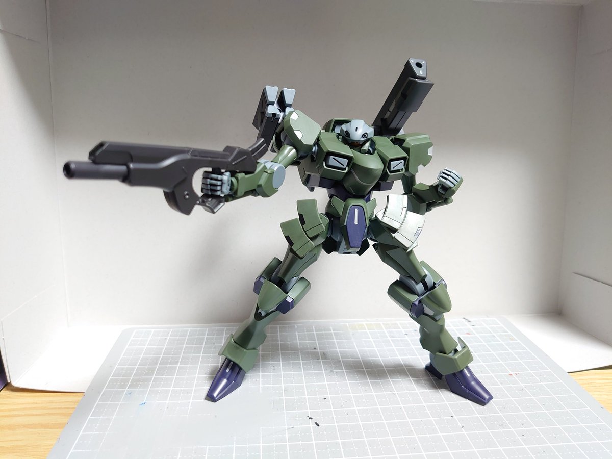 TSR_tomo's tweet photo. #今月作ったプラモ晒そうぜ
2023年4月分

 今月は3体です！
MGSDが中々時間がかかったのでこんなものかと。GWもプラモ作るぞー！
(注文した椅子が届かないと作業できんし、5/2は仕事あるけどな！) https://t.co/KBqorYX0qk