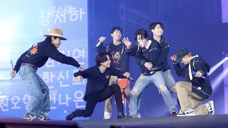 yoongi: “next time i come here, i want to come with the members” :(
