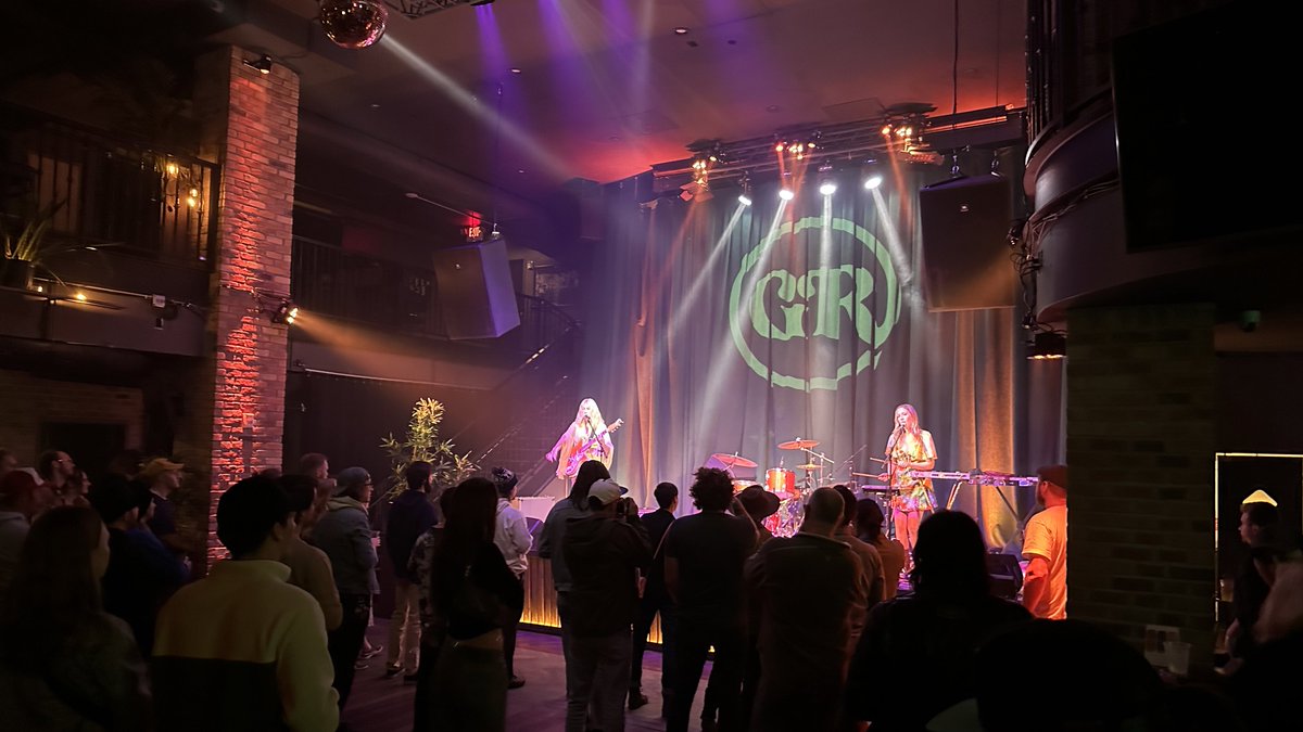 Mike Norton tweet media