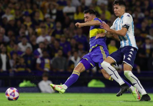 la12tuittera's tweet photo. FINAL:

#Boca 3 (#Payero 3'; #PolFernández 6'; #Merentiel 90'; #Payero 🟥) - Racing 1 (Reniero 69'; Nardoni🟥).- #La12Twittera 

💬¿Opiniones? https://t.co/qhe6sF1wUJ