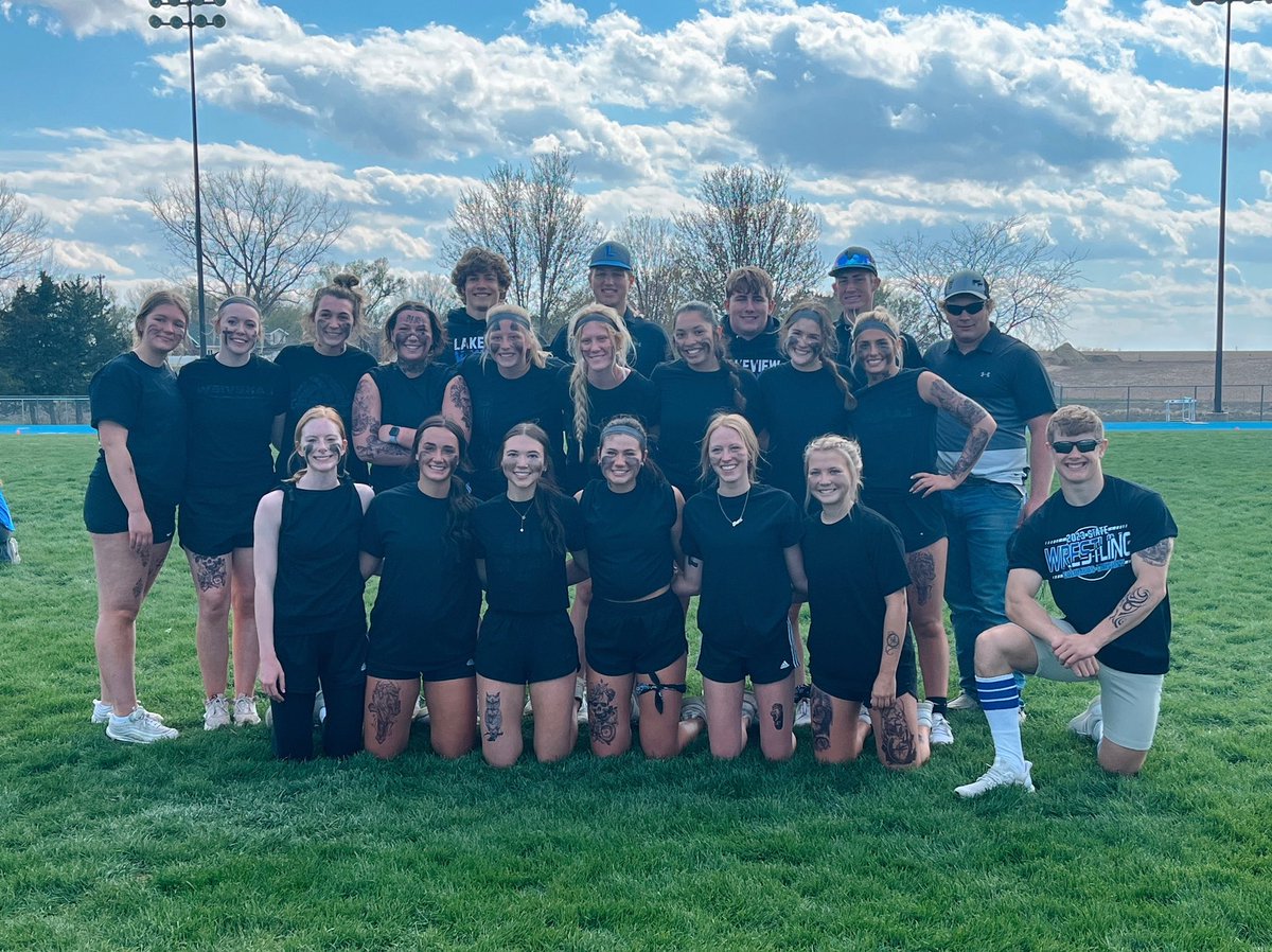 Coach_Frenzen's tweet photo. Wish I could have caught the Powder Puff action at Lakeview Stadium today. Sounds like @haleyfrenzen and the senior girls held their own though!Congratulations to @niels55838113 on being named outstanding coach of the year! #lakeviewvikes https://t.co/sLqXoc23HP