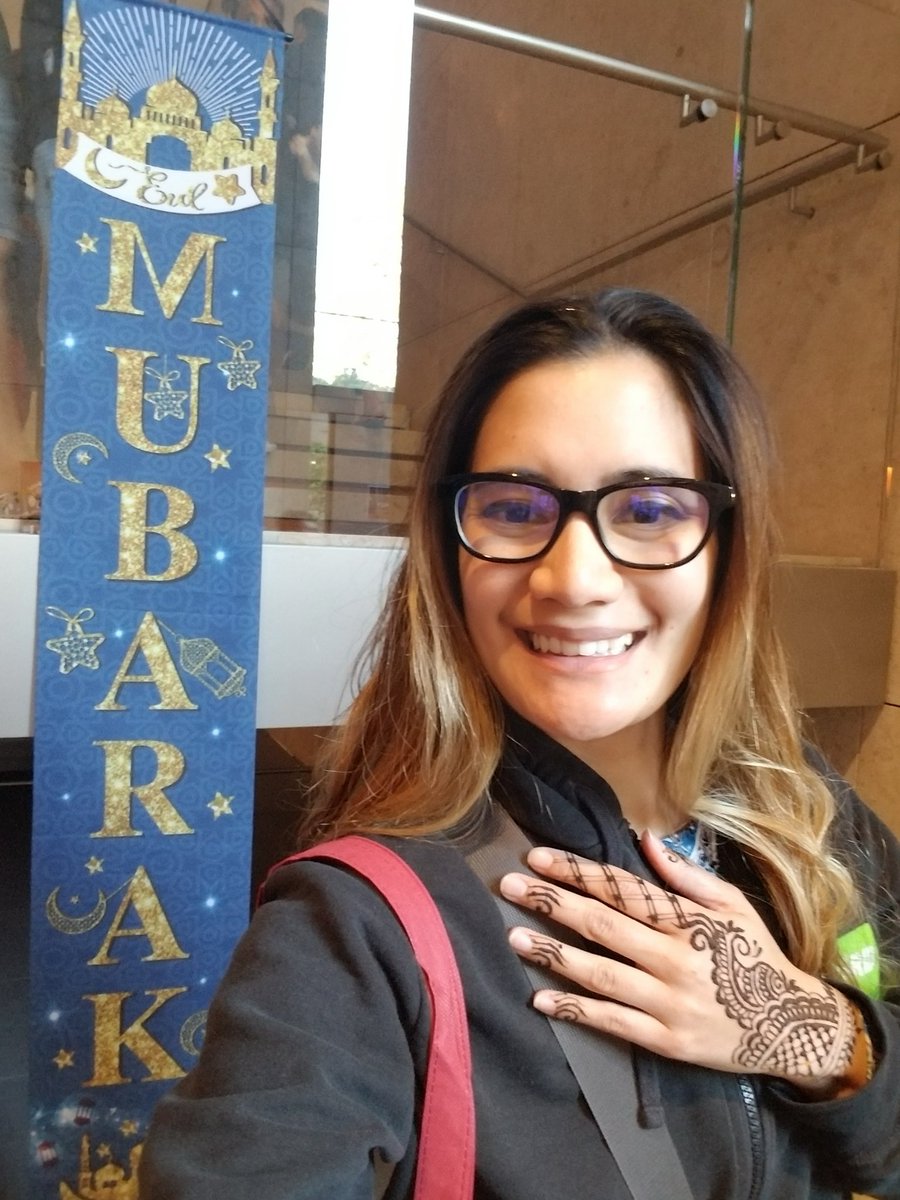 ms_ctran's tweet photo. It's another cultural festival adventure for Ms. Tran, this time the Festival of Eid at @asiasocietytx! Fun times learning and enjoying Islamic culture thru art, language, music, and food . #EidMubarak #multiculturalawareness https://t.co/vsinpP0JQN