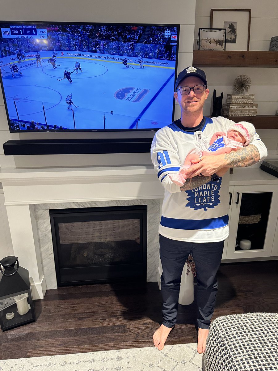 MykeyThomas's tweet photo. @MapleLeafs the 2023 good luck charm arrived only 5 days ago!! But, she’s ready to head to the cup final! #LeafsForever #LeafsNation https://t.co/voxv555ITK