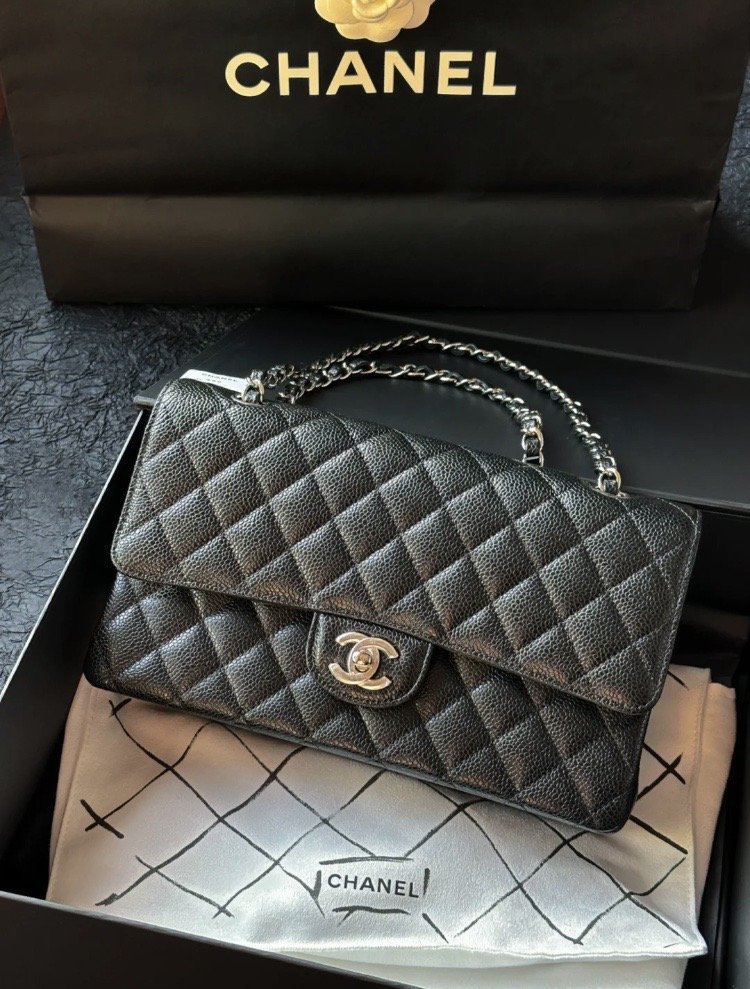 copiecupied's tweet photo. What do you think of this bag? https://t.co/AtY2DfOOWe