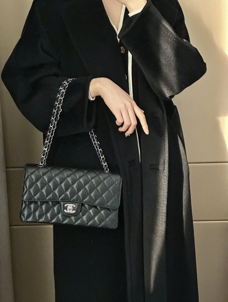 copiecupied's tweet photo. What do you think of this bag? https://t.co/AtY2DfOOWe