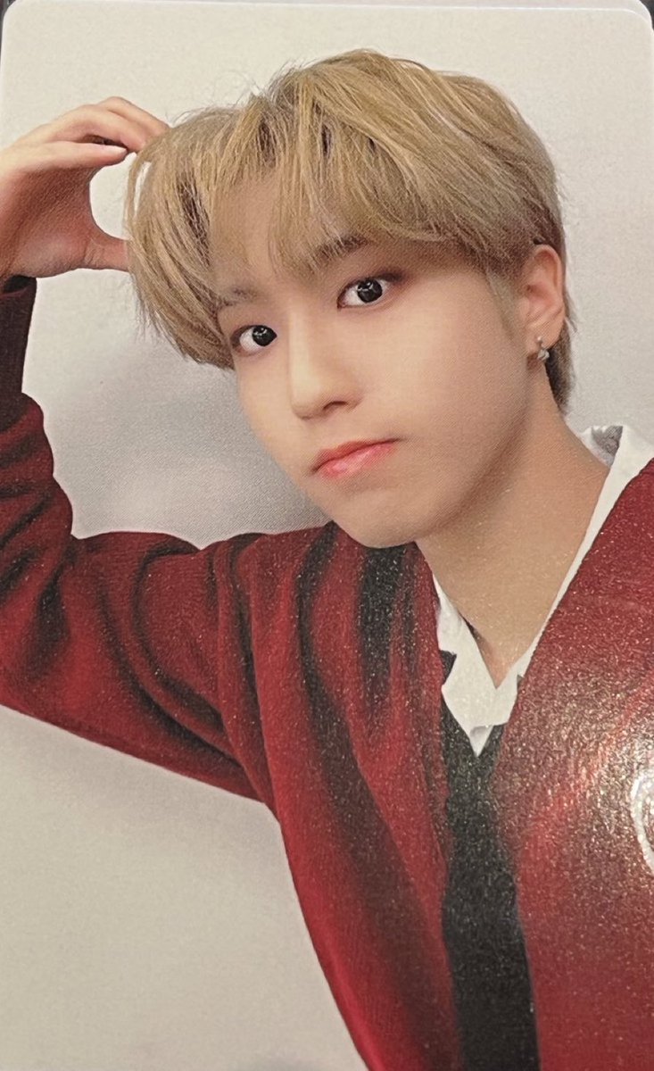 hanjisunwg's tweet photo. NAKSIR BGT WTB han jisung the sound kyoto pulse plaza😞☝️☝️ https://t.co/GbSp0WDJU6