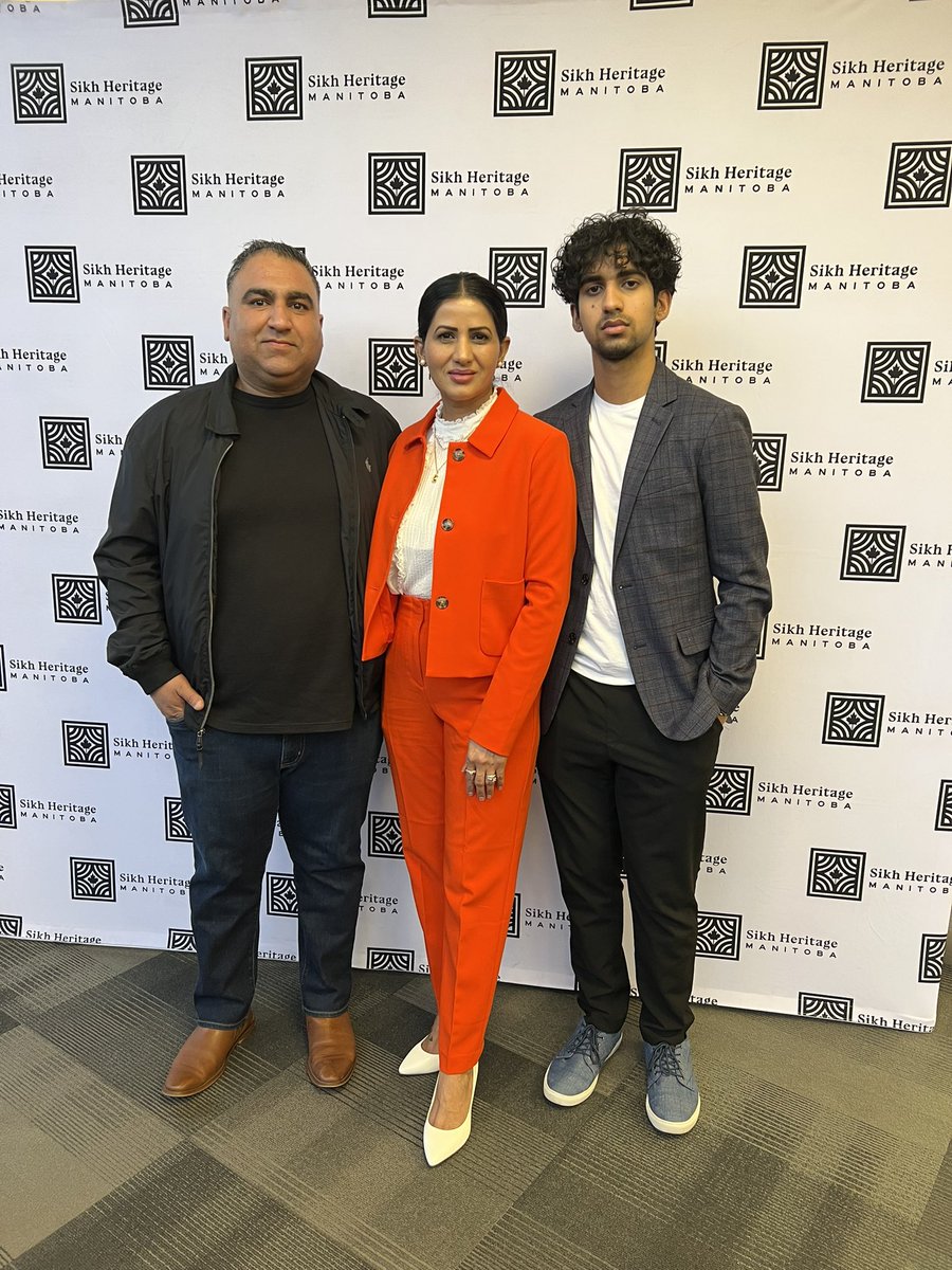 It was great to participate with these three amazingly talented woman at today’s Kaur’s Vote event organized by <a href="/SikhHeritageMB/">Sikh Heritage Manitoba</a> and the <a href="/WorldSikhOrg/">WSO</a>. Thank you to everyone who came out and supported.