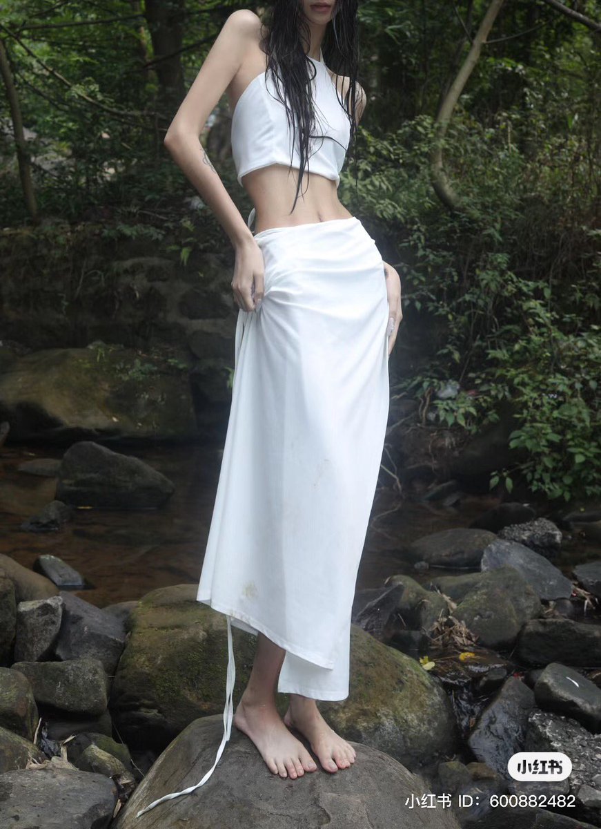 dewycheeek's tweet image. 