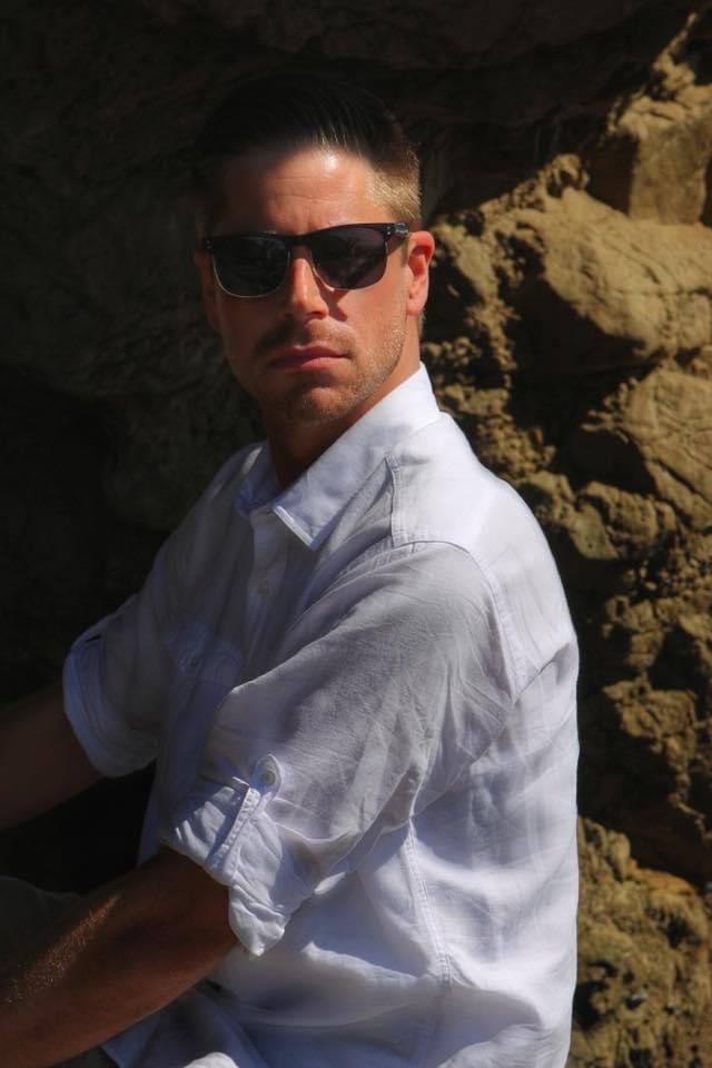 KyleKalbfleisch's tweet photo. Malibu Vibes 😎

@ray_ban @express @GQMagazine @VisitCA @discoverLA #GQ #ExpressLife #Rayban #California #Malibu #Modelalife https://t.co/iqElyGrp40