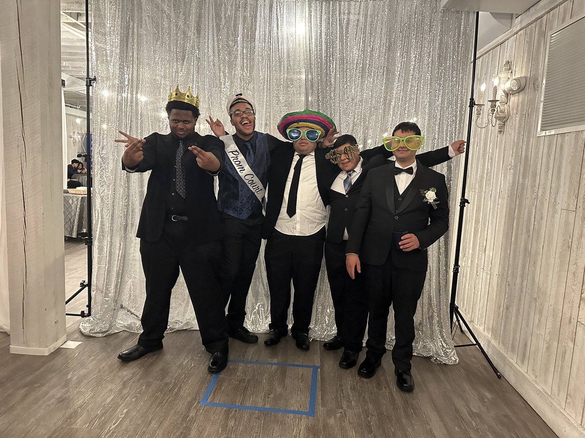Prom 2023 was a success!!! 🕺🏽 these guys danced their hearts out and had so much fun with their peers! They made memories that will last a lifetime! #Prom2023 #Inclusion #RunWithThePack #PalsAtProm 🐺✨❤️💙🤍