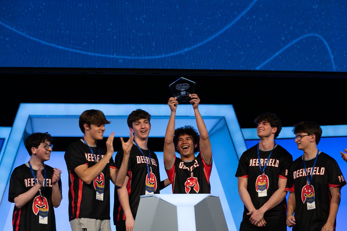 AVGLofficial's tweet photo. Congratulations to all of our 2023 #IntelInspires Champions!
🏆 @DCHS_Esports - High School Rocket League
🏆 @NorthwoodEsport White - Collegiate Rocket League
🏆 Deerfield Warriors - High School Overwatch
🏆 @NorthwoodEsport - Collegiate Overwatch https://t.co/weLQ7BdCTS