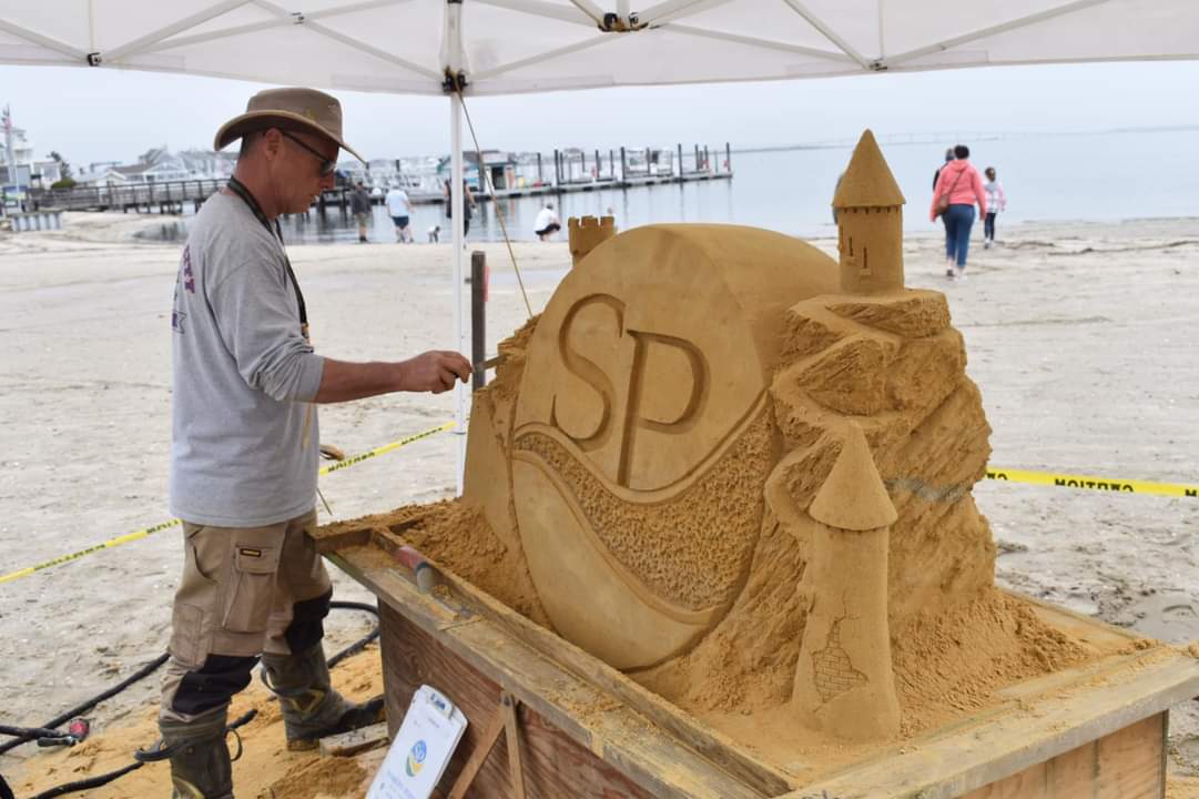 CapeAtlanticNWS's tweet image. shorelocalnews: The sunshine came out for Bayfest on Saturday. The annual Somers Point event featured dozens of crafters, a wide array of food, and three stages of live entertainment. A fun time was had by all. ☀️ 🌊 #shorelocal #somerspoint Photos by…