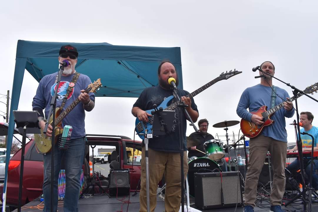 CapeAtlanticNWS's tweet image. shorelocalnews: The sunshine came out for Bayfest on Saturday. The annual Somers Point event featured dozens of crafters, a wide array of food, and three stages of live entertainment. A fun time was had by all. ☀️ 🌊 #shorelocal #somerspoint Photos by…