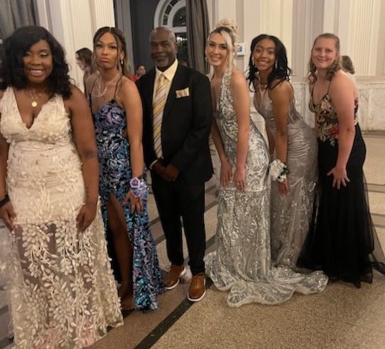 Our seniors at prom. You all look beautiful. I hope you have an amazing night ❤️🖤✨ <a href="/Coachblack23/">Coach Michael Black</a> <a href="/jay_jay799/">Jayme</a> <a href="/kambree04/">kambree lathery</a> <a href="/bre32jones/">Breanna Jones</a> <a href="/savanna79310615/">savannah</a> <a href="/PRP_Athletics/">PRP Athletics</a> <a href="/sduff1/">Sheri Duff</a>