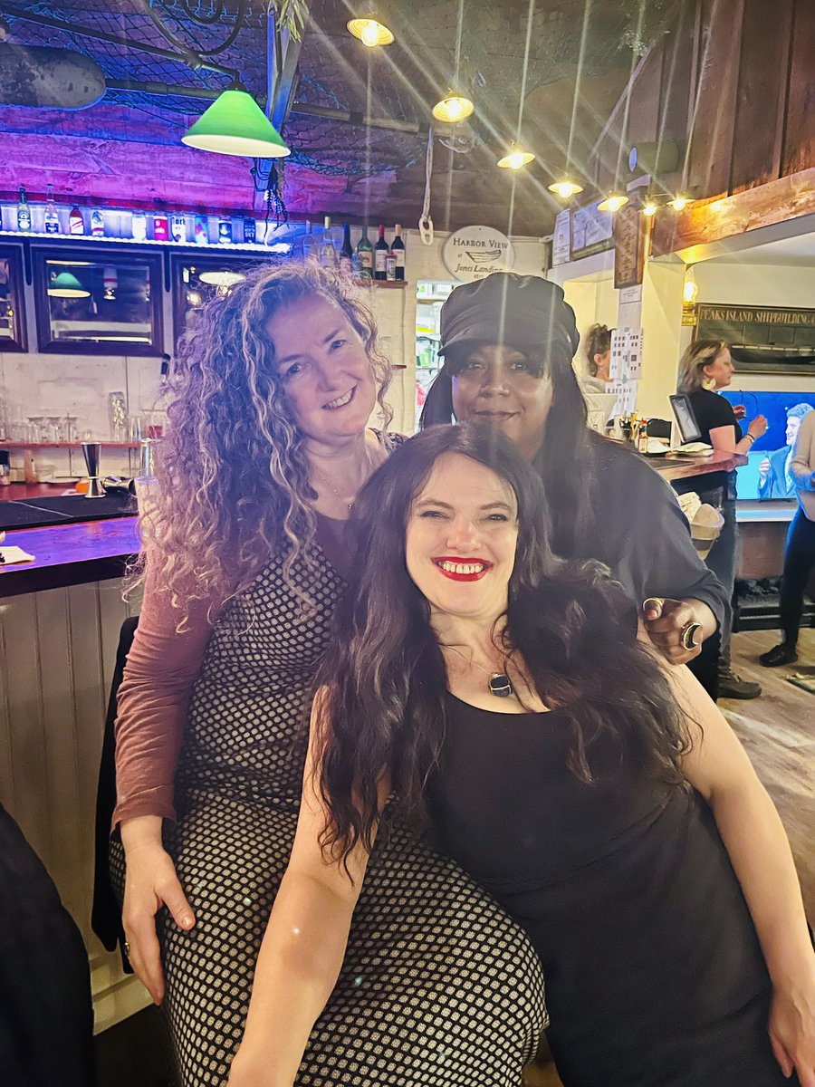 catvalente's tweet photo. Karaoke night on the island with the legacy blue check island gang @pistachio and @blackgirlinmaine

I love my home! https://t.co/2dLpC6bwGb