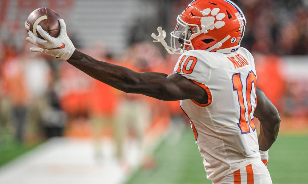 🚨UPDATE: Clemson standout wide receiver Joseph Ngata signed as a UDFA with the #Eagles, source says. 

<a href="/josephngata/">Joseph Ngata</a> received a $30k signing bonus, $200k guaranteed, total guarantee: of $230k for Ngata making him one of the highest-paid UDFA. 

The deal was negotiated Ngata’s