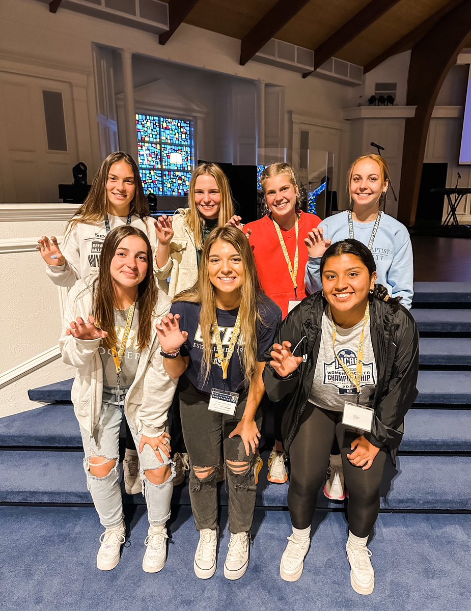 Had a GREAT day with 7 New Tigers on campus getting registered for classes 🐯 Can’t wait for fall 2023 to be here!!!