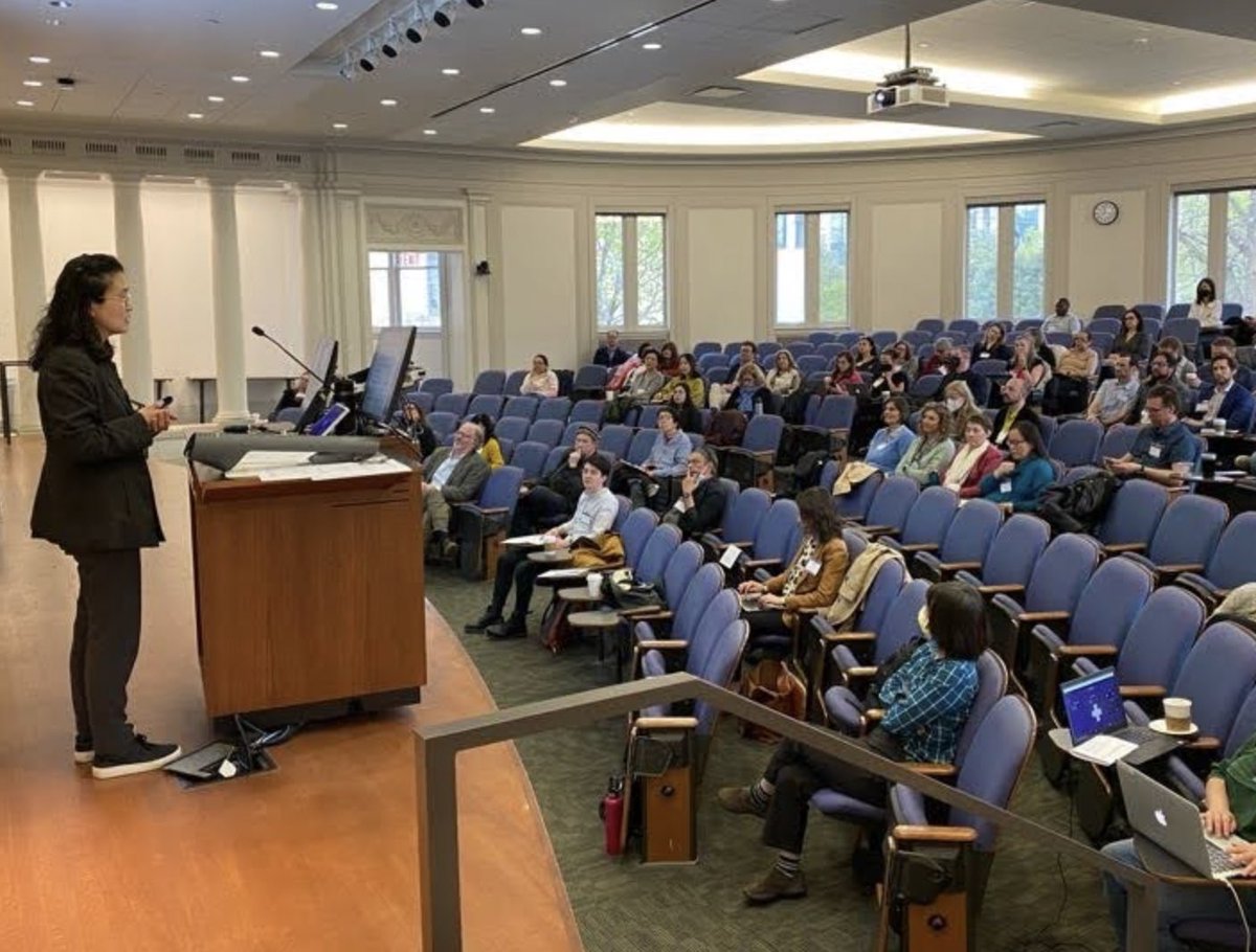 IngridZeller's tweet photo. Great times at Chicago Language Symposium at @NorthwesternU, organized by the Council on Language Instruction with partners at @UChicago @thisisUIC @DePaulU and on topic diversity,  equity, and inclusion! Kudos to all presenters and organizers! #cli #dei https://t.co/kSlIXsHTqT