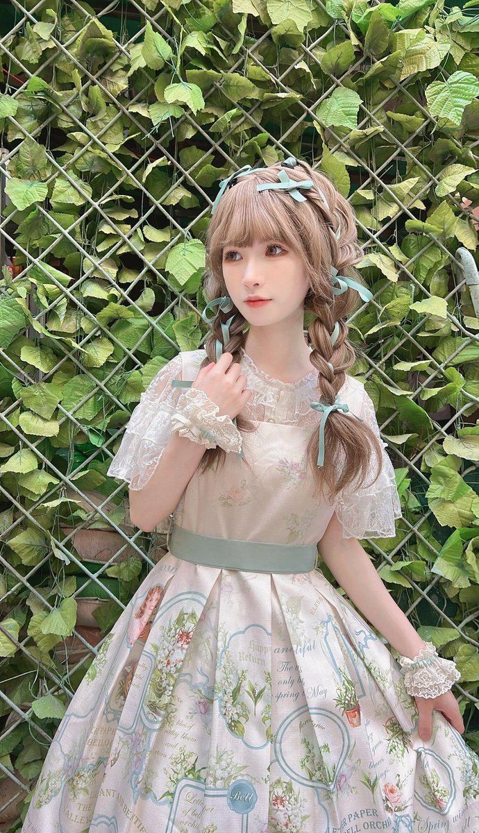 Miumimiko's tweet photo. 铃兰花语 https://t.co/mrO4IB1mCG